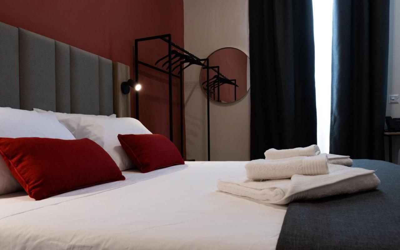 Mulberry Suites Valletta Bagian luar foto