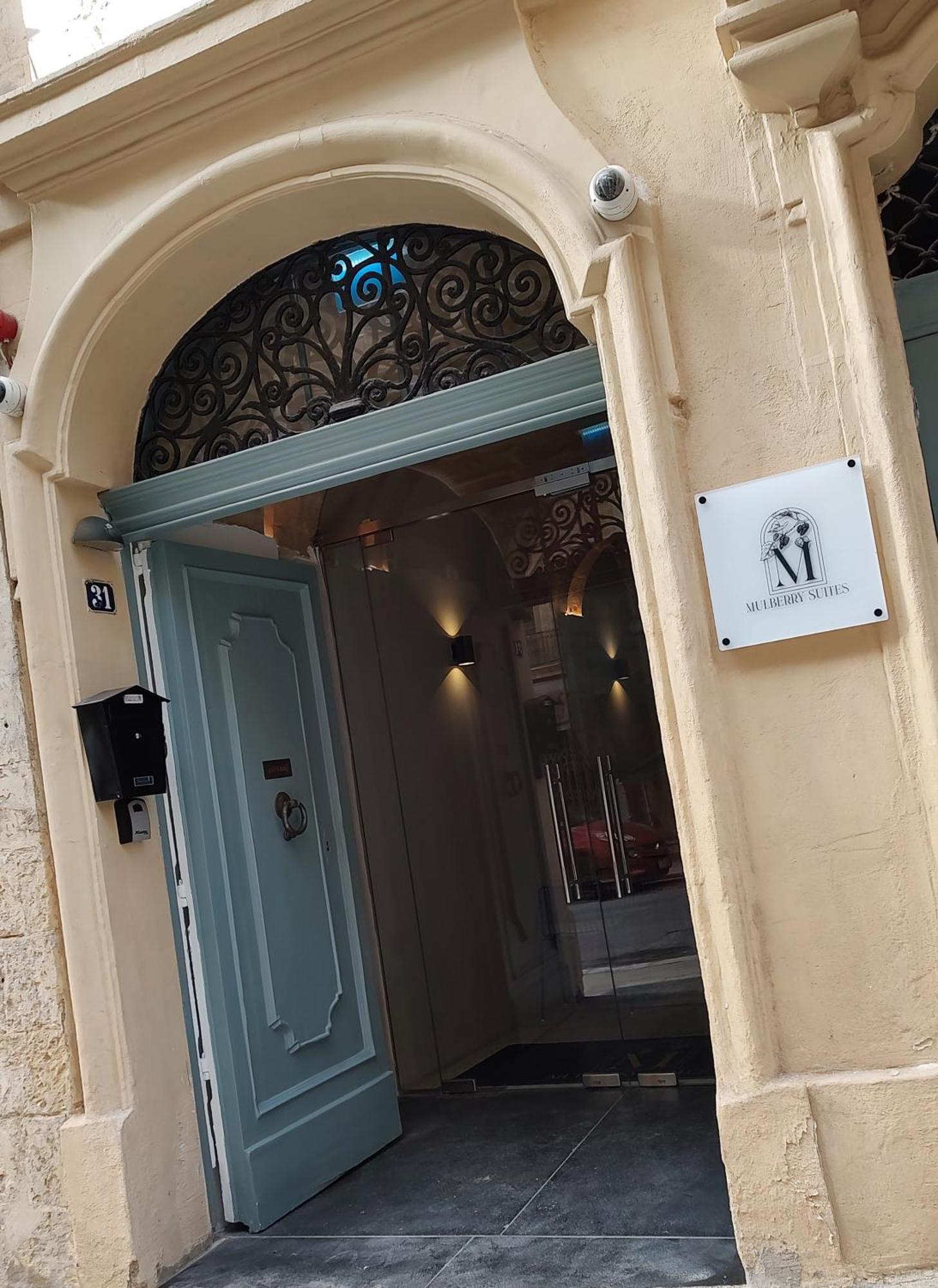 Mulberry Suites Valletta Bagian luar foto