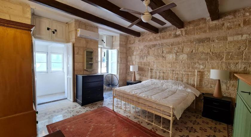 Mulberry Suites Valletta Bagian luar foto