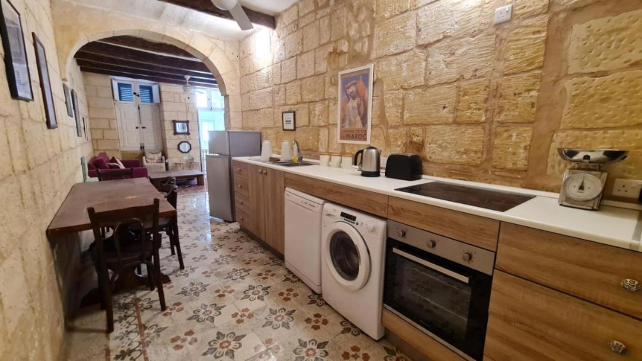 Mulberry Suites Valletta Bagian luar foto